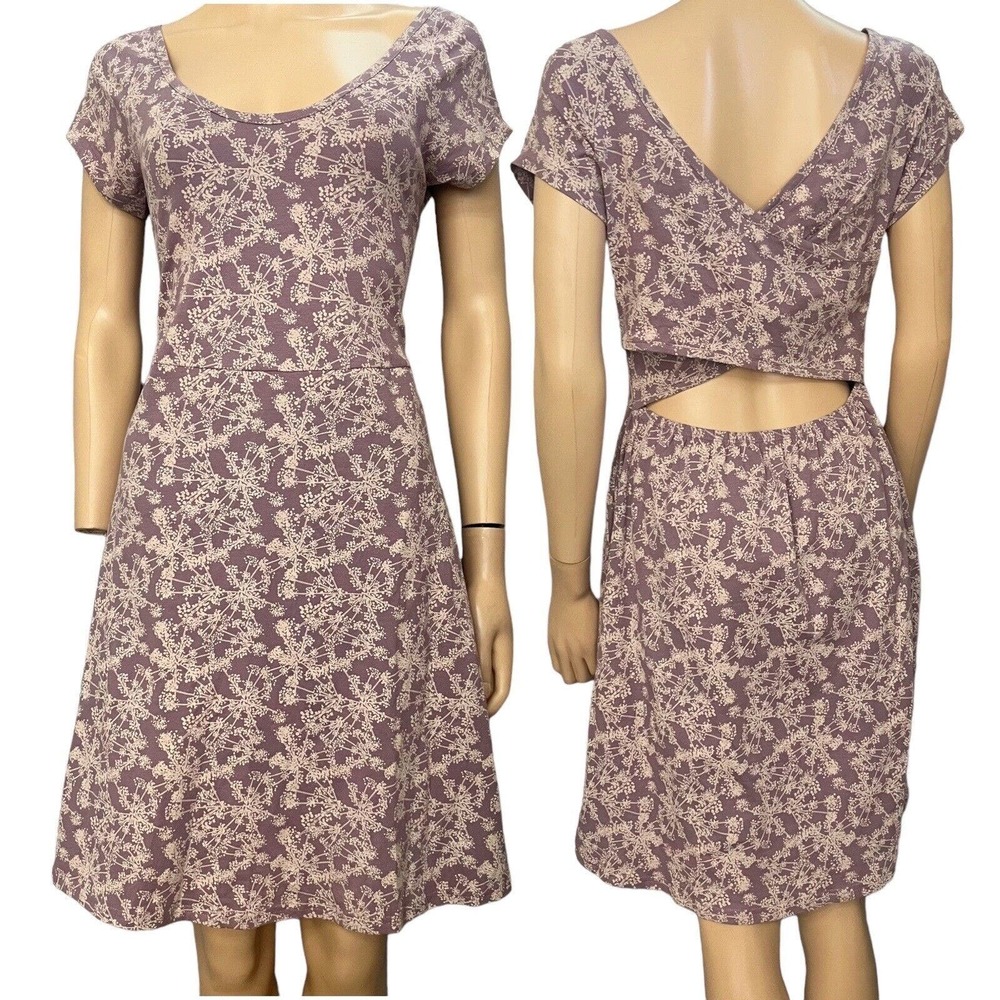 Floral Cutout Back Dress in Mauve
